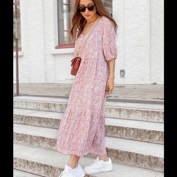 Puff sleeves floral dress H&M. New - Picture 10 of 13